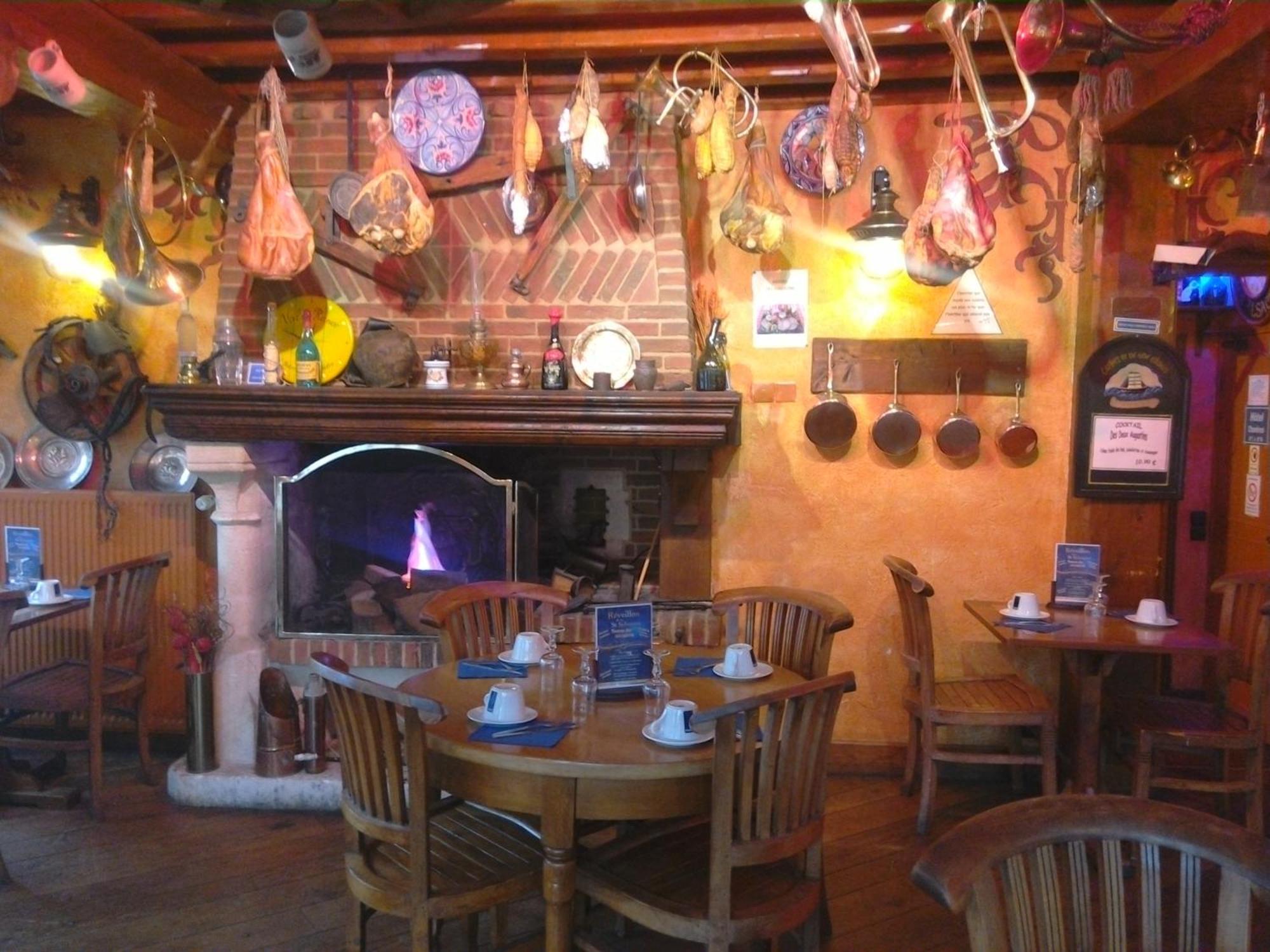 Luxury Entirely Next To The Eiffel Tower - Hotel 2*